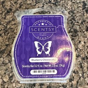 Scentsy Blueberry Cheesecake Scent Bar - Rich Purple